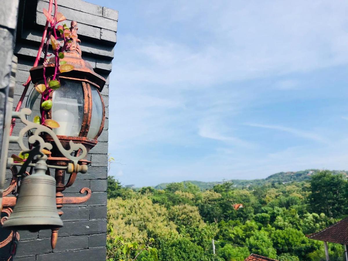 The Hidden Escapes Bingin- Sunset Rooftop Wood House With Ocean View & Private Kitchen Uluwatu Eksteriør bilde